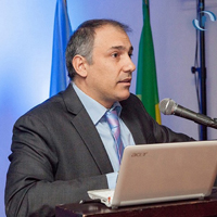 Dr. Daniel Cafici